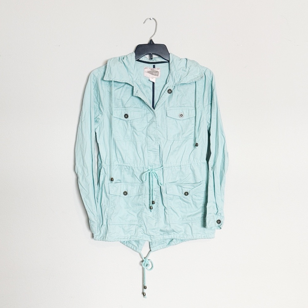 🌿Final Sale Forever 21 Light Blue Zipup‎ Hooded Jacket